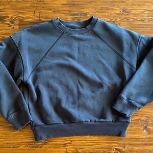 Everlane women’s  Crewneck Sweater in Black